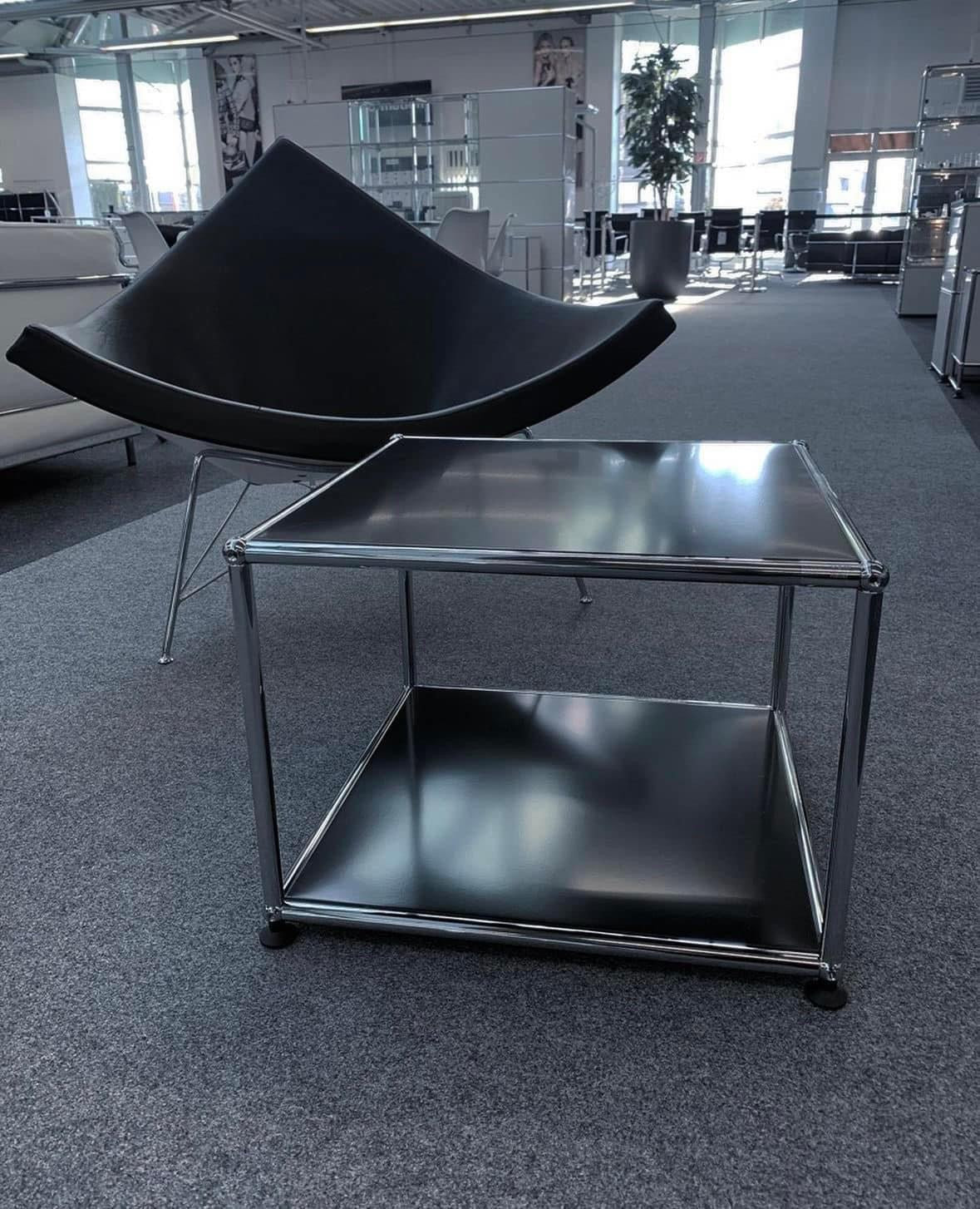 🇨🇭USM Haller瑞士製經典家具 Sidetable 50 邊桌(Graphite Black）